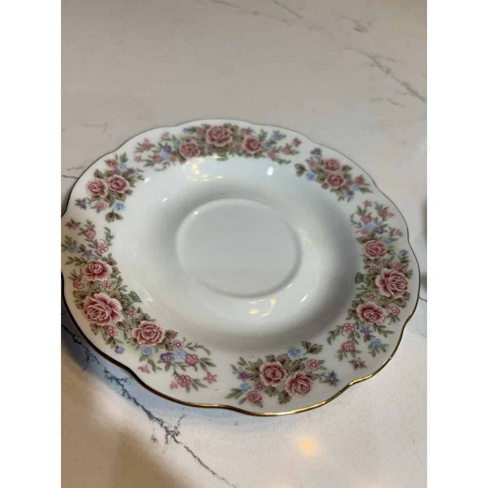 1 - Remington Fine China By Red‎ Sea Coffee Tea Cup & Saucer Gold Trim Rose